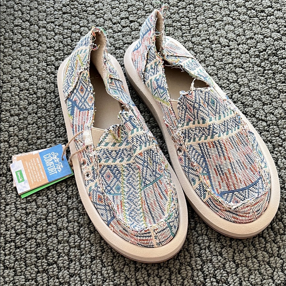 NWT Women’s Sanuk Donna Sidewalk Surfer Patchwork Slip On Casual Shoes